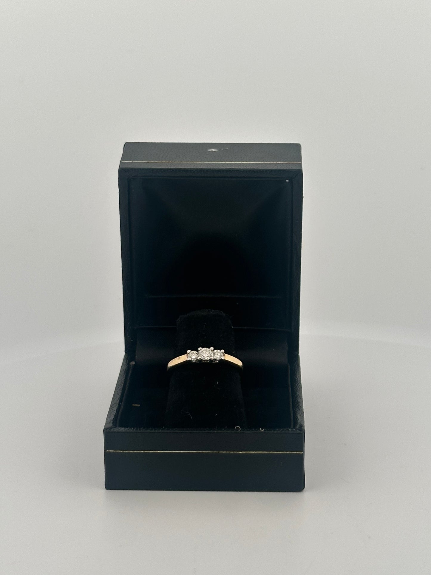 Vintage natural diamond trilogy stacker in 14k yellow gold