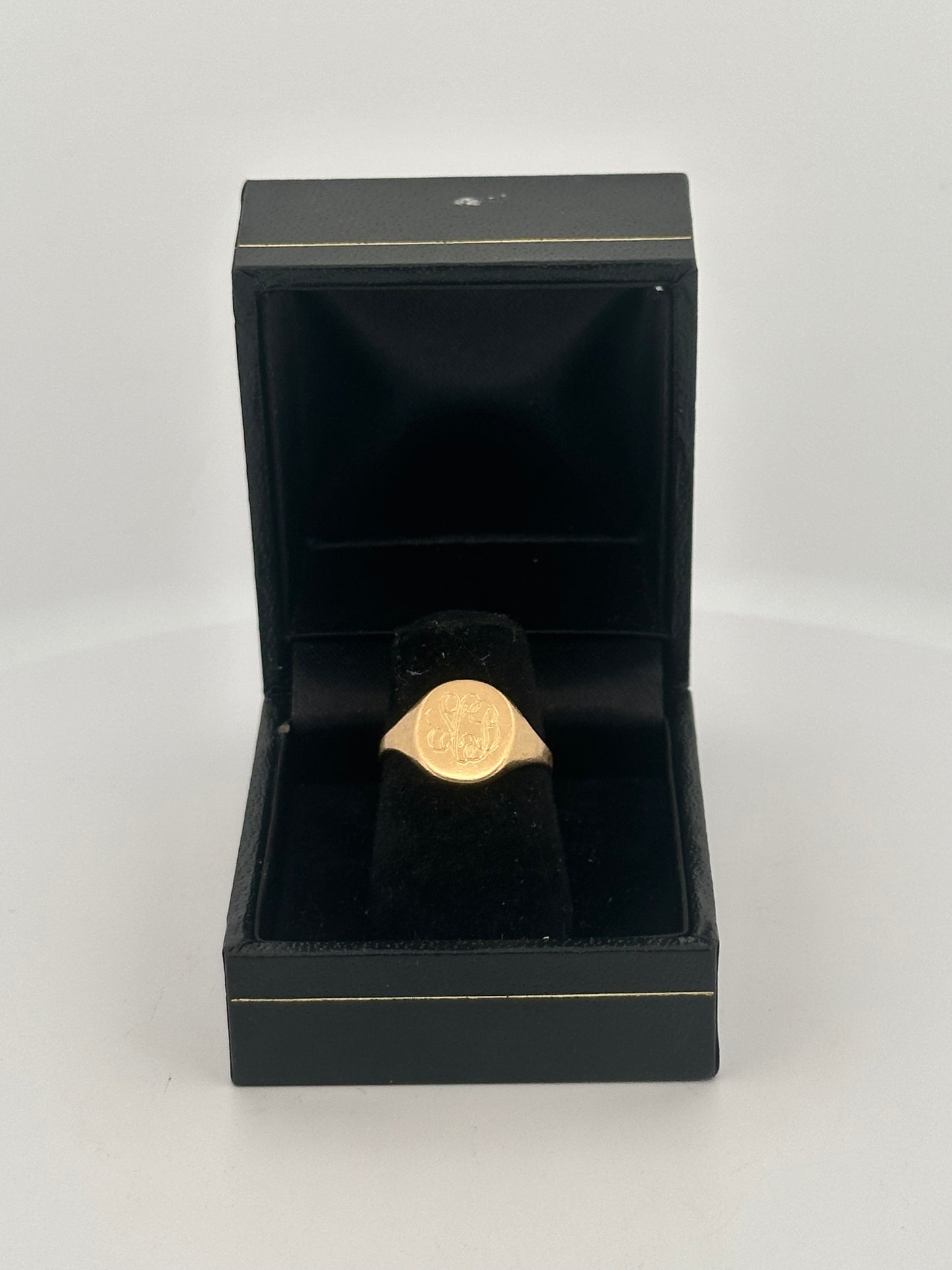 Vintage Victorian revival signet ring in 10k yellow gold