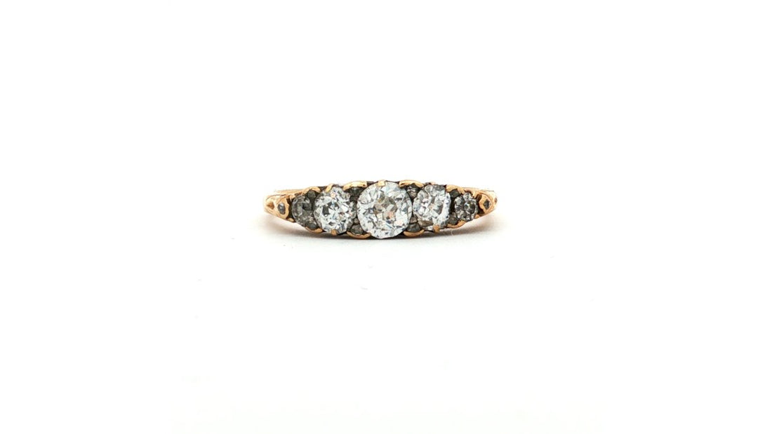 Antique Diamond Engagement Ring Review: What to Know