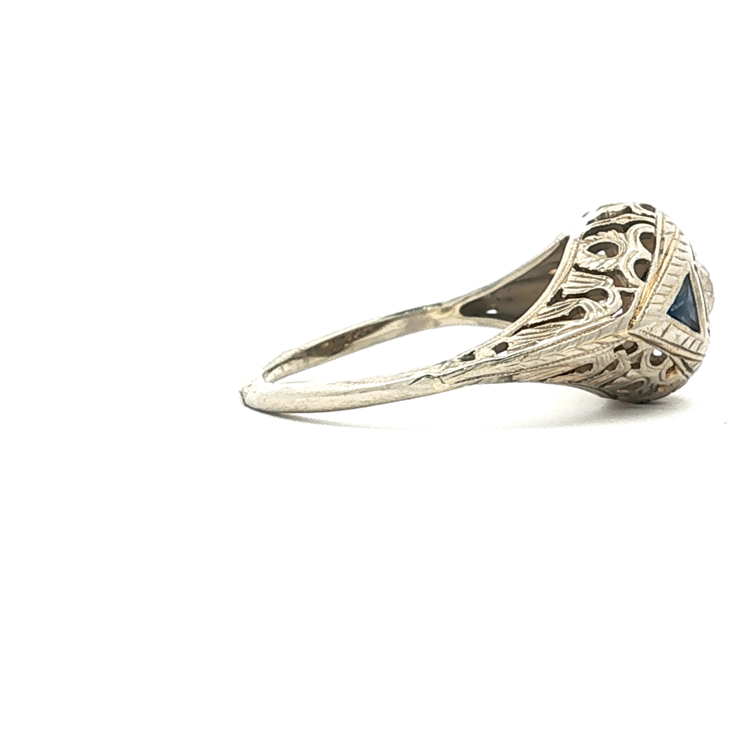 Antique Art Deco Diamond and Sapphire Filigree Cocktail ring in 18k White gold