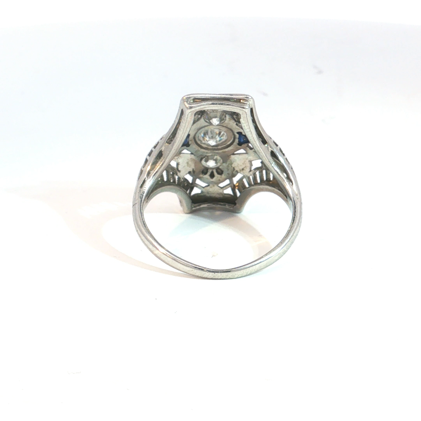 Antique Art Deco Shield Ring with Sapphire and Diamonds in 18k White Gold