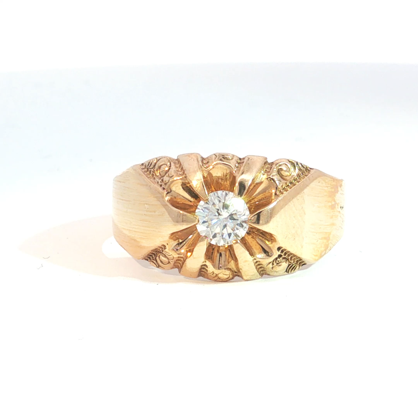 Antique Victorian Belcher Set Diamond Ring