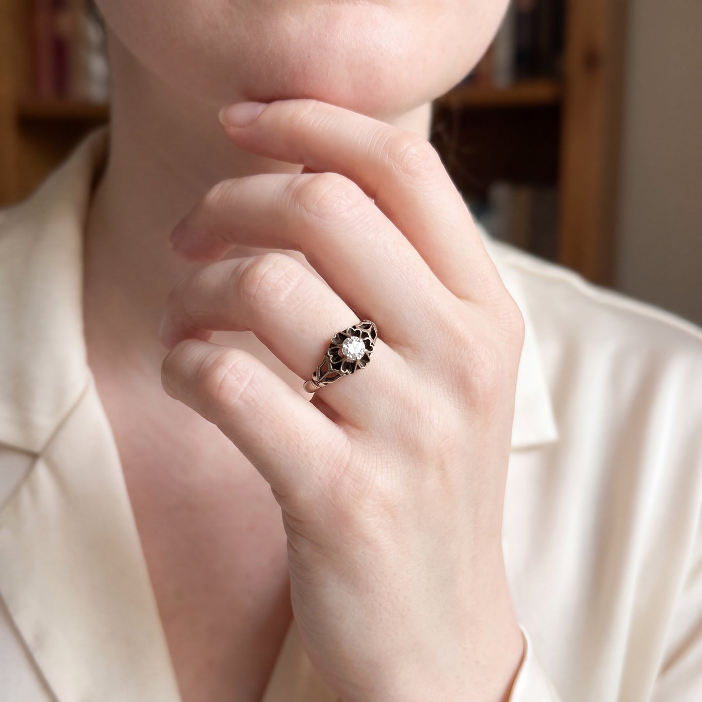 Vintage-Inspired Diamond Floral Solitaire Ring in Yellow Gold