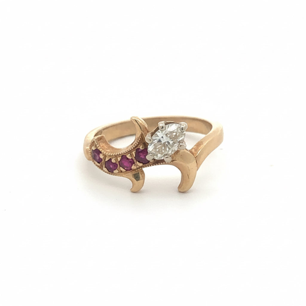 Antique Victorian Moval diamond and ruby ring in 14k yellow gold, vintage Silver Lady Vintage jewelry with intricate design.