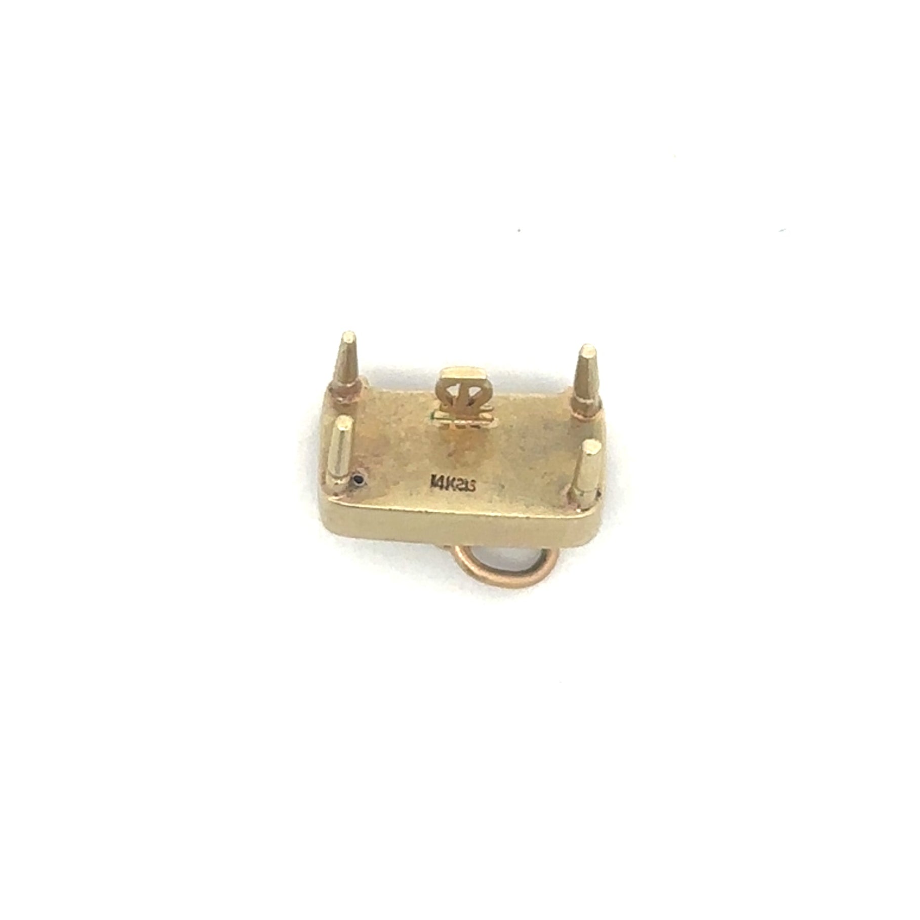 Vintage upright piano pendant charm in 14k yellow gold with detailed design, perfect for jewelry and jewelry making.