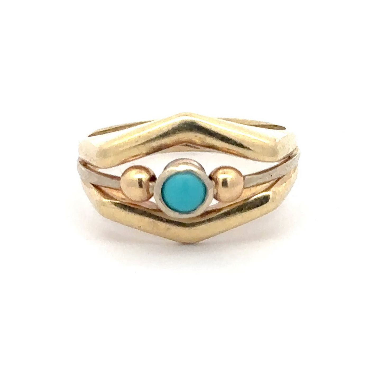 Vintage turquoise ring in 14k yellow gold