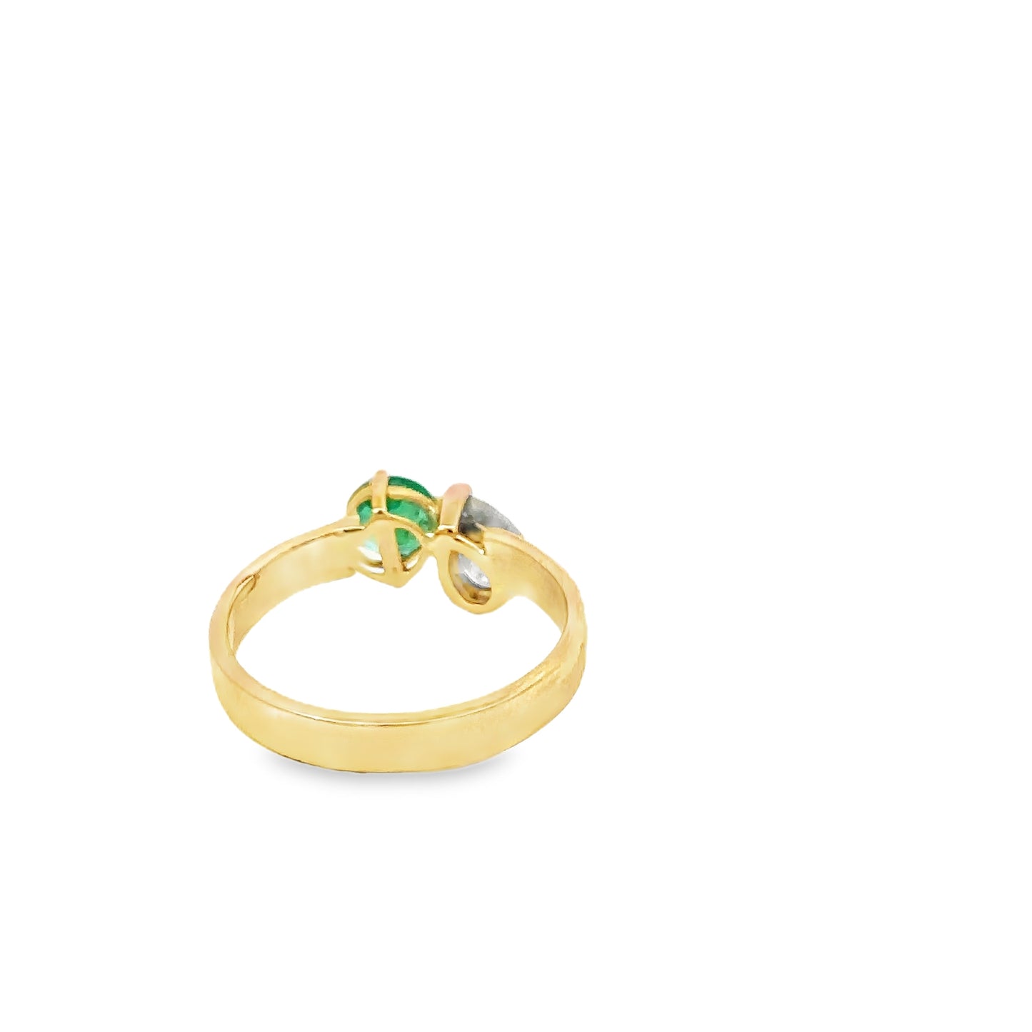 Diamond and emerald toi et moi ring set in 14k yellow gold - SLV original design pear diamond