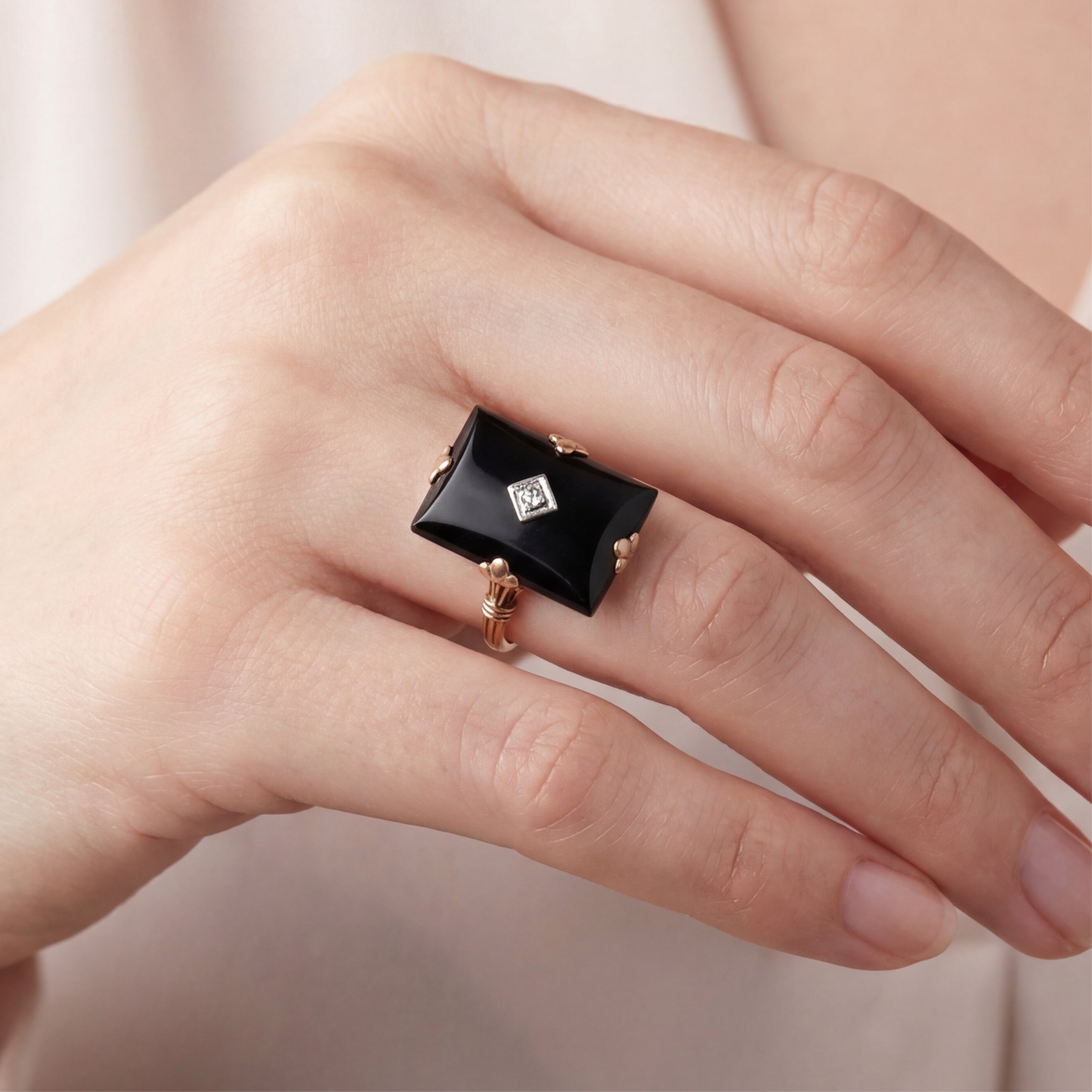 Late Victorian era onyx and diamond mourning ring in 10k yellow gold