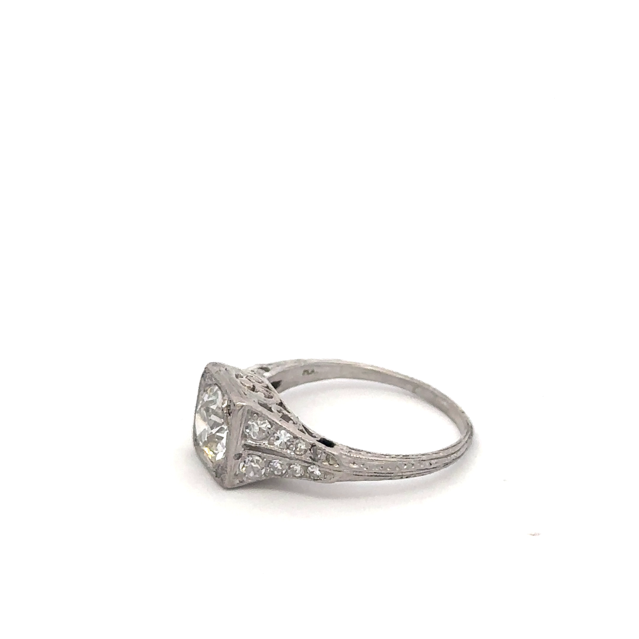 Silver Lady Vintage art deco platinum ring featuring an old mine cut diamond, showcasing intricate vintage design details.