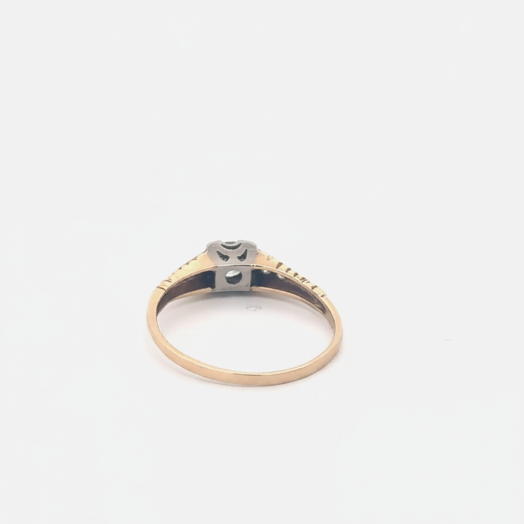 Two-tone diamond engagement ring in yellow gold with sparkling diamonds, crafted by Silver Lady Vintage.