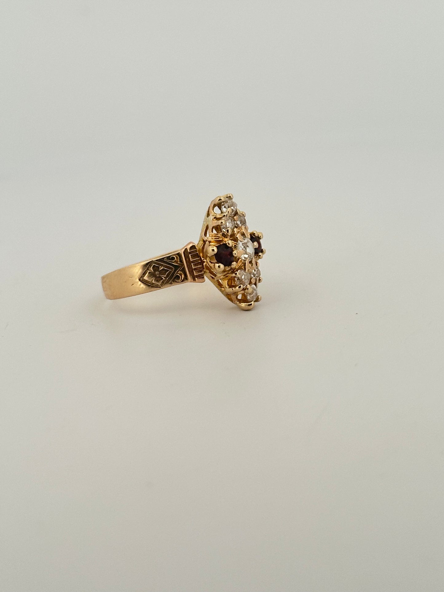 Antique Victorian old mine cut diamond and garnet ring in 14k yellow gold