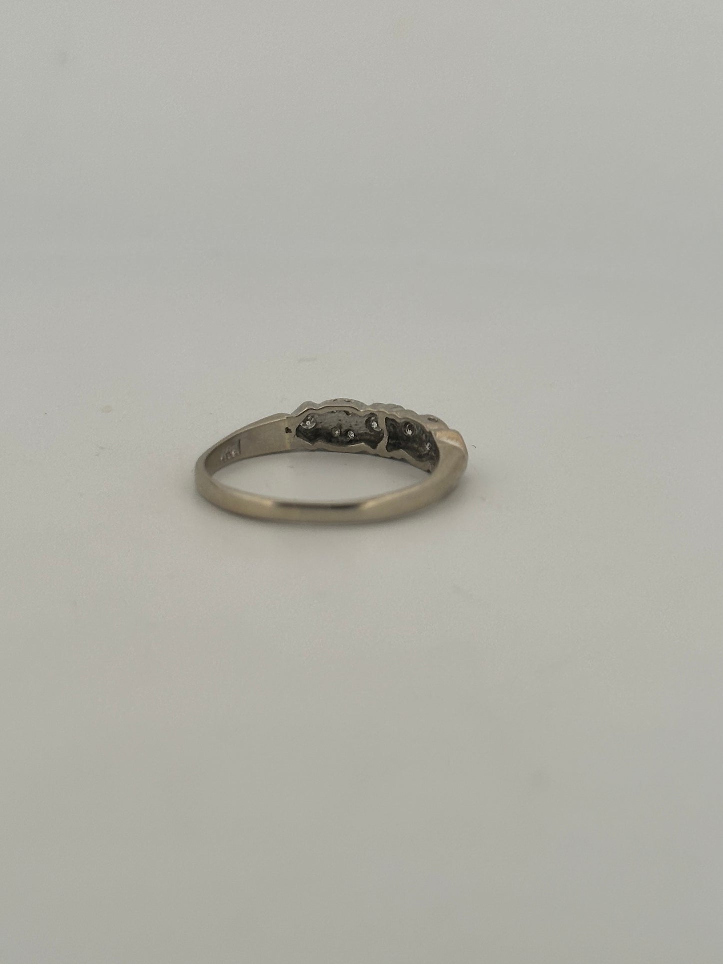 Vintage natural diamond stacker band in 14k white gold circa 1940s