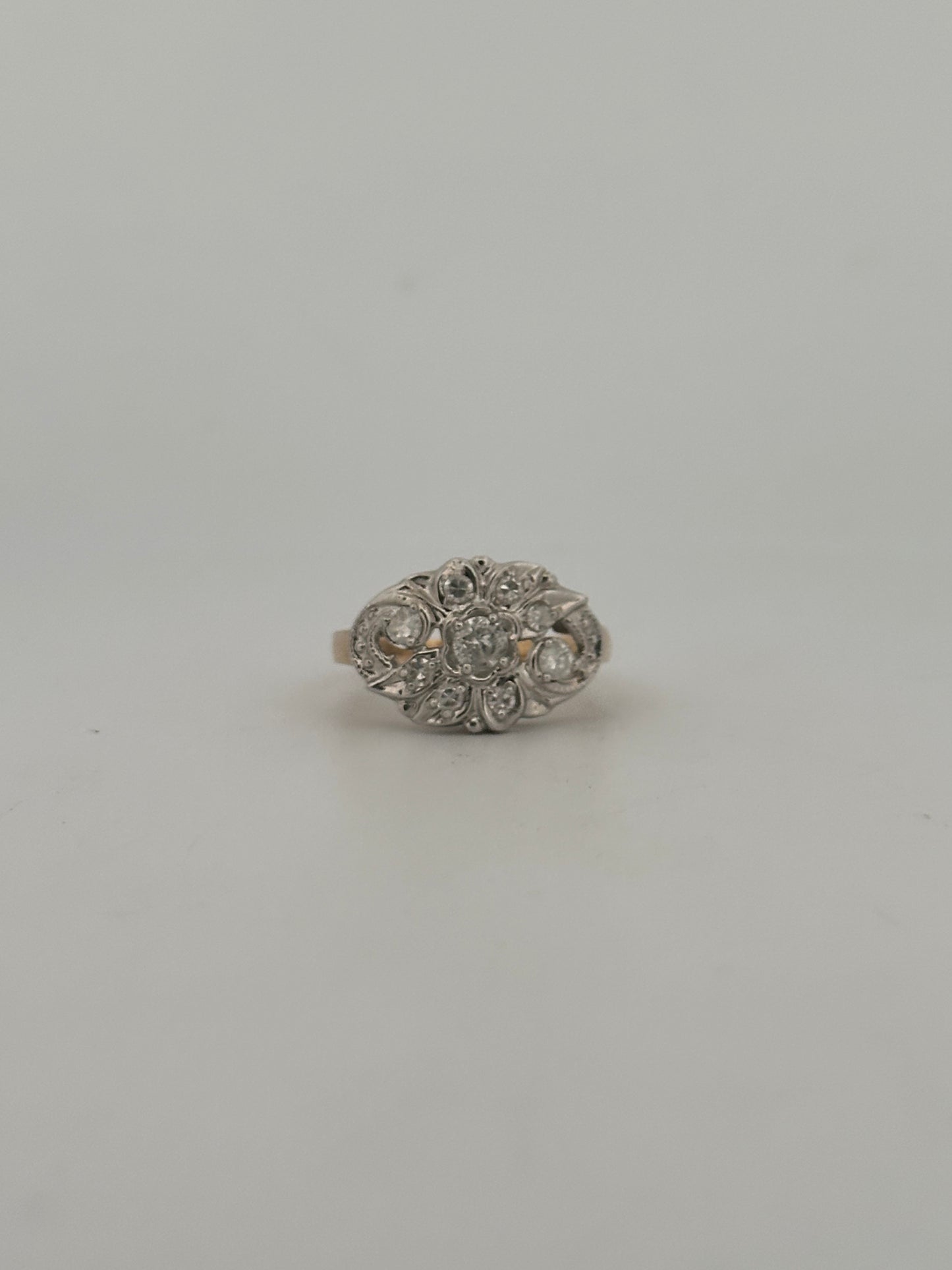 Antique natural diamond dinner ring in 14k gold