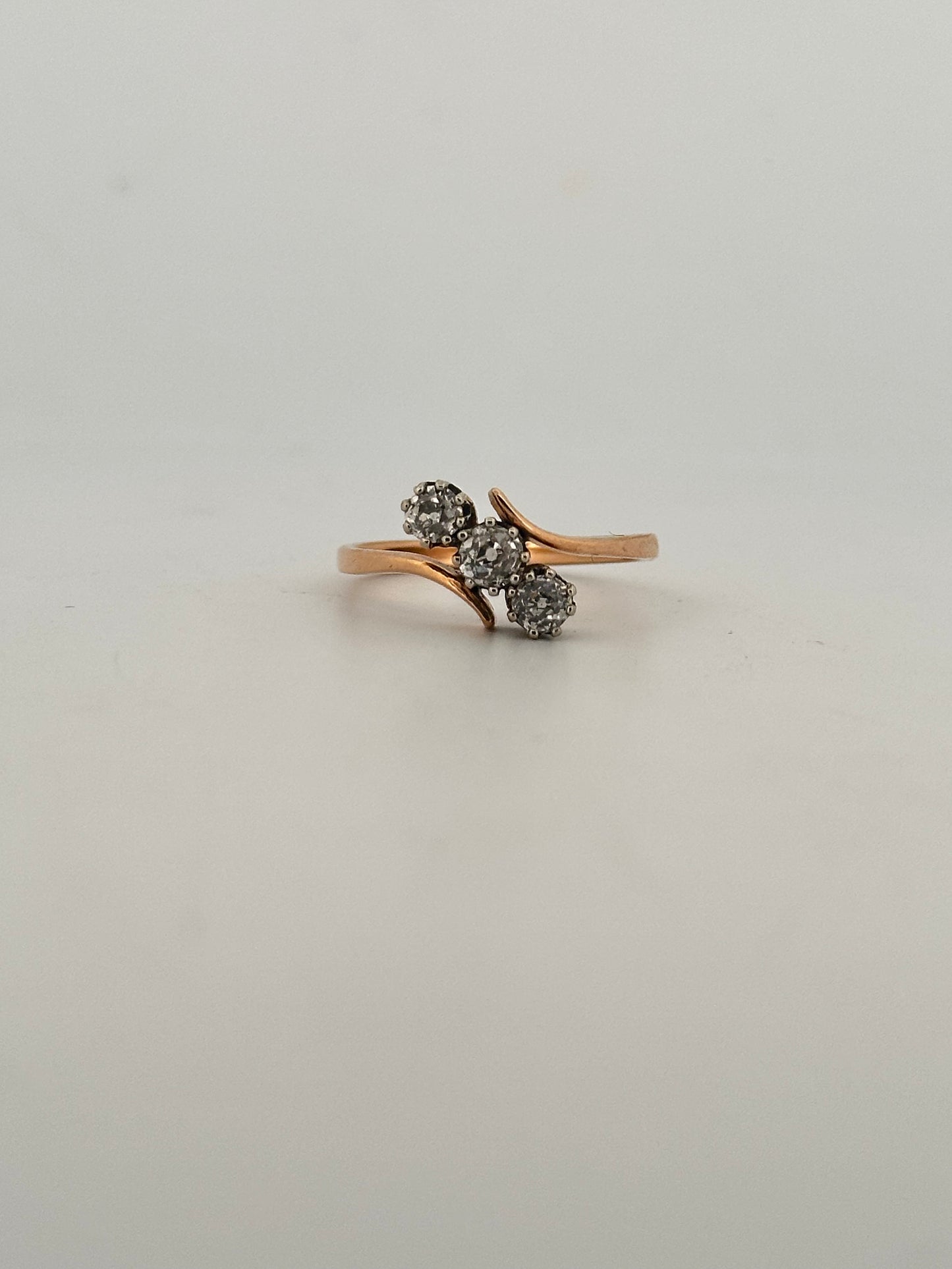 Antique Victorian old mine cut trilogy ring in 14k yellow gold