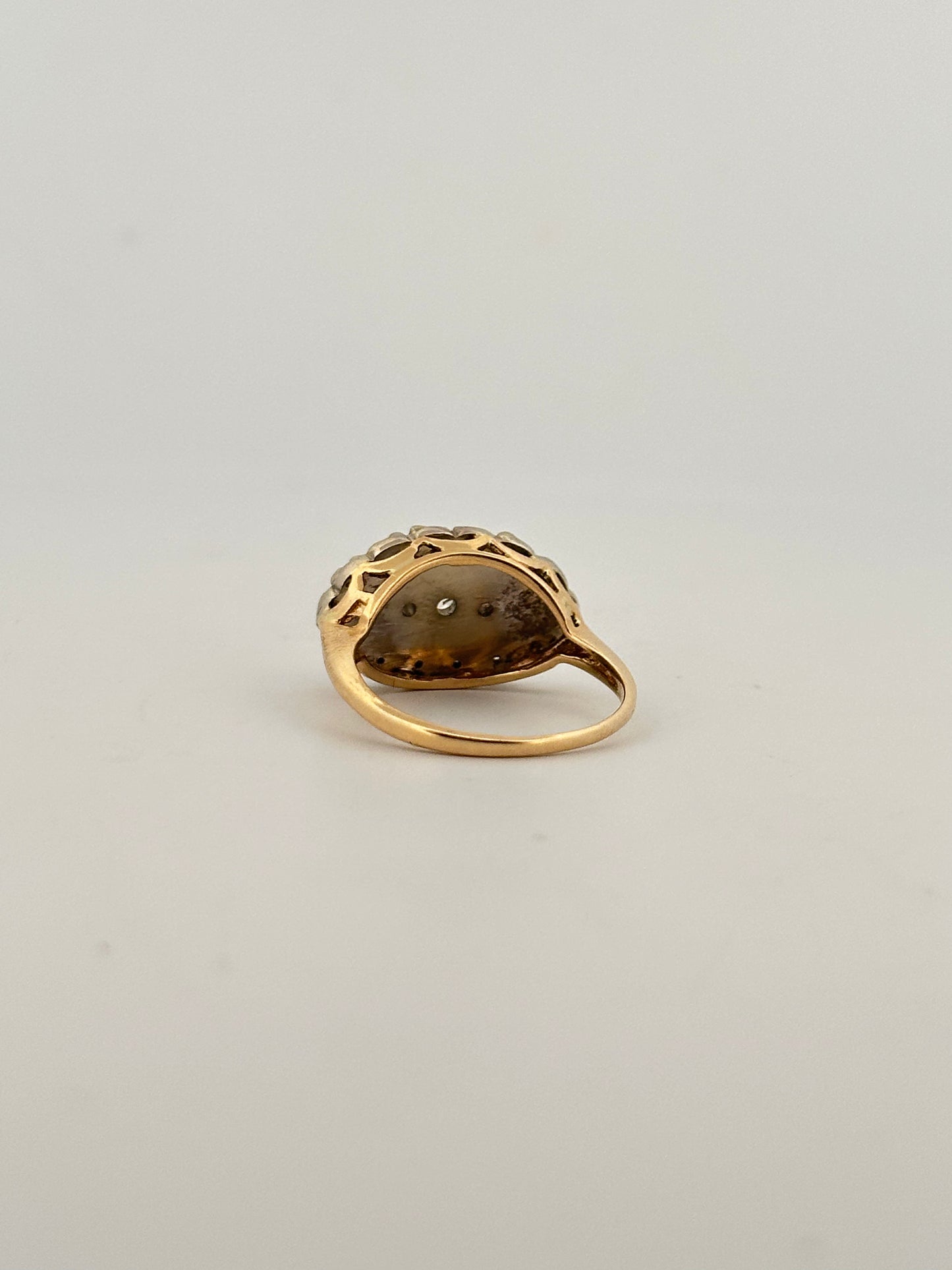 Vintage natural diamond dinner ring in 14k gold circa 1930s
