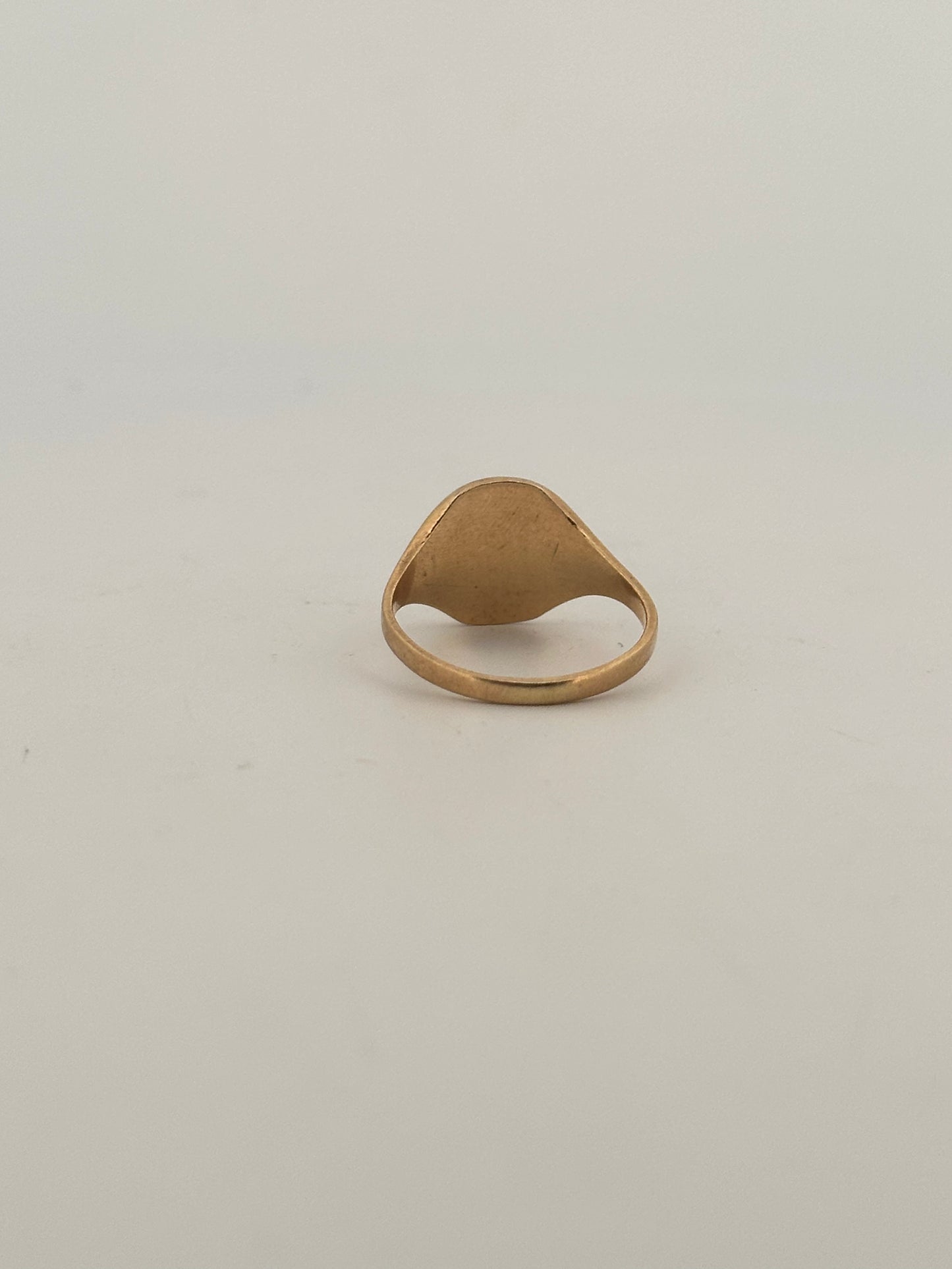 Vintage Victorian revival signet ring in 10k yellow gold
