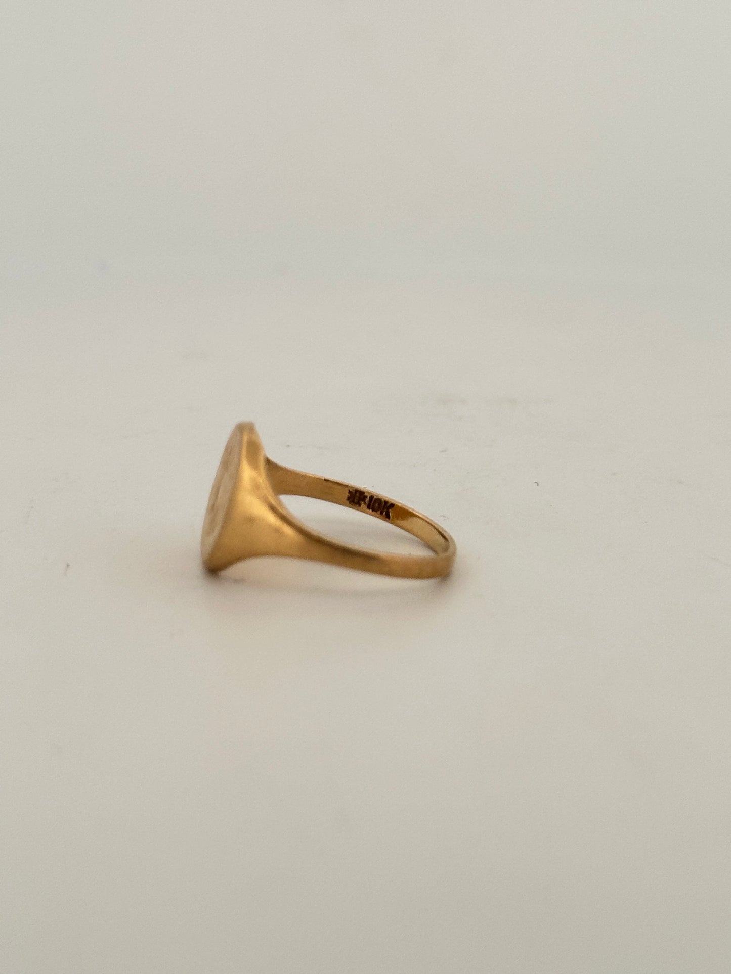 Vintage Victorian revival signet ring in 10k yellow gold