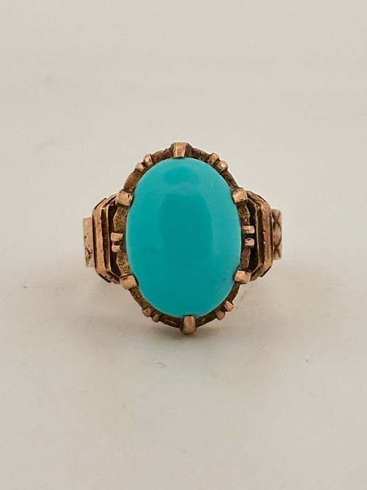 Antique Victorian turquoise cabochon ring in 14k yellow gold
