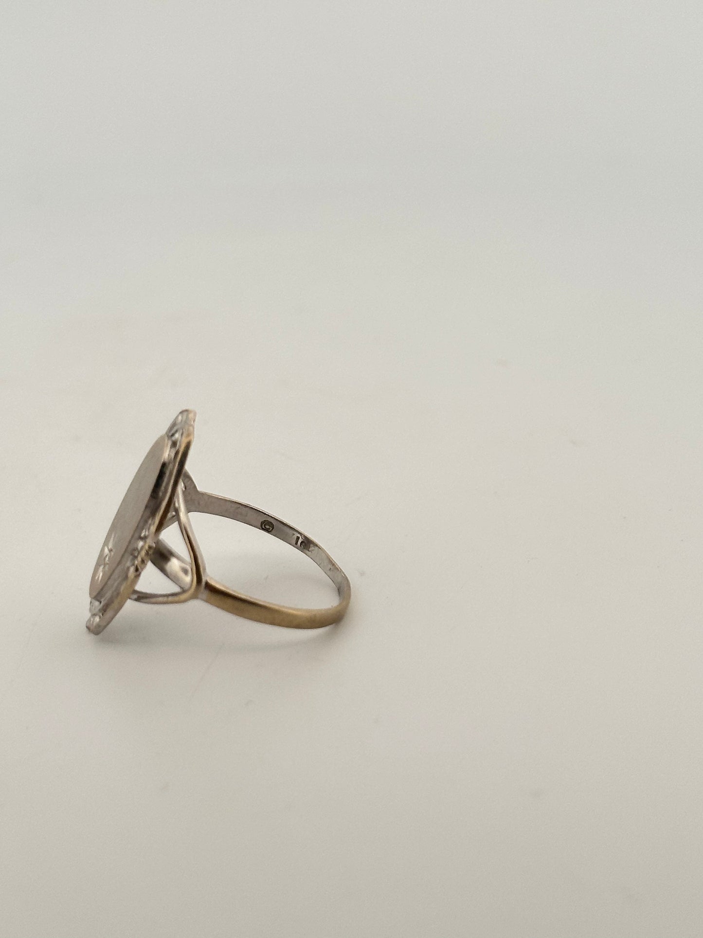 Vintage Diamond signet ring circa 1970s in 14k white gold